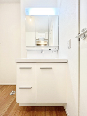 ���ʑ�E���ʏ��@�傫�����₷���O�ʋ��Ő�����������ʑ�́A�g�����Ȃ݃`�F�b�N�┧�̂������ɂ������߂ł��B