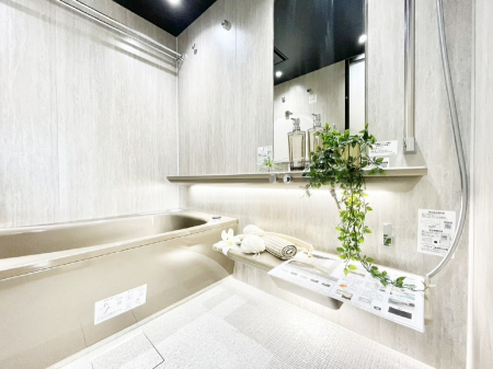 �����@����̔�������Ă���閾�邢�������̂���o�X���[��