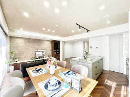 ���̑����ρ@�Ƒ������R�ƏW�܂�e���̃X�y�[�X�ɂȂ肻��