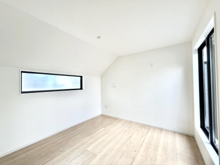 ���̑����ρ@���邢�o���R�j�[�T�C�h�ɗm����ݒu�B�ڊo�߂̗ǂ��Q���ɁB 