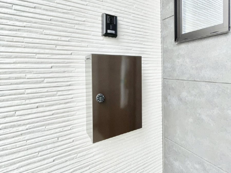 ���̑��@�V���v���f�U�C���̃|�X�g�B