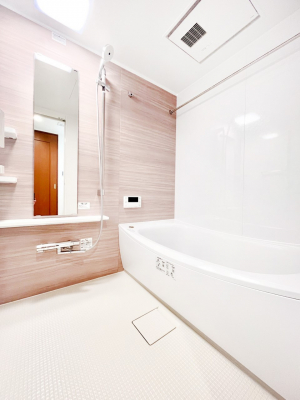 �����@����̔�������Ă���閾�邢�������̂���o�X���[��