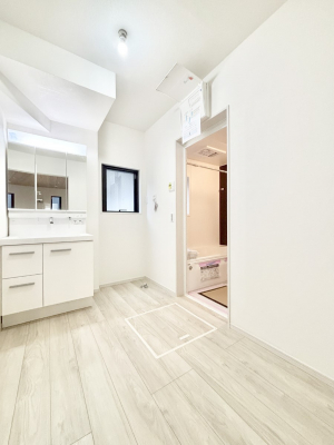 ���̑��@�L�X�Ƃ�Ƃ�̂��郉���h���[�X�y�[�X