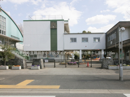 ӊ@wZ 1100m sc䏬wZ