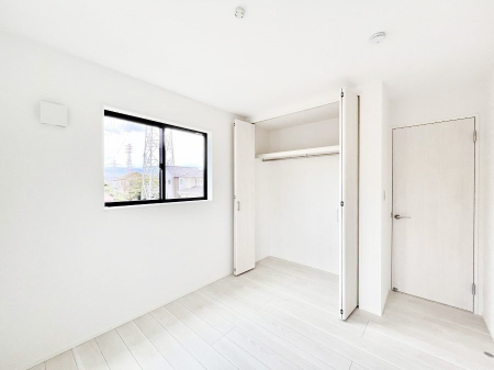 �Q���@�g���₷���`�Ńx�b�g��Ƌ�̒u�����ɂ����邱�Ƃ�����܂���B   