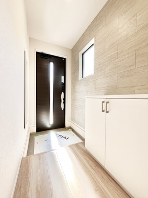 ���ց@���ʔ��͂��Ƒ��̎ʐ^��G�߂̃C���e���A�ŏ���I�Ƃ��ĉ��o�ł��܂�