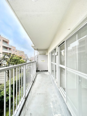 �o���R�j�[�@�������ɊJ�����ƍ̌����v���X���Ă����o���R�j�[