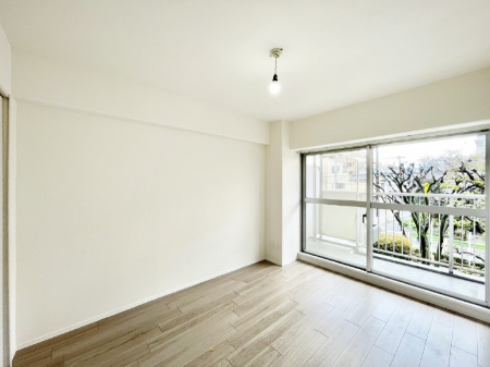 �Q���@���邢�o���R�j�[�T�C�h�ɗm����ݒu�B�ڊo�߂̗ǂ��Q���ɁB