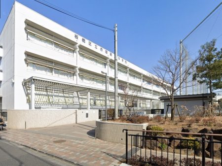 ӊ@wZ 890m 旧Ԓˑ񒆊wZ