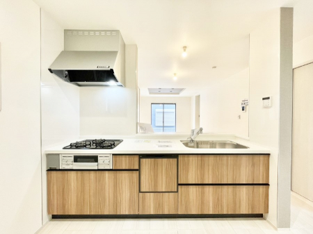 �L�b�`���@�������������I�ɁA�y�����I�V�X�e���L�b�`��  