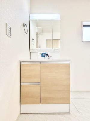 ���ʑ�E���ʏ��@�傫�����₷���O�ʋ��Ő�����������ʑ�́A�g�����Ȃ݃`�F�b�N�┧�̂������ɂ������߂ł��B