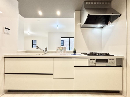 �L�b�`���@��Ƃ肠��L�b�`���ł͂��Ƒ��Ɗy�������������ł��܂��B