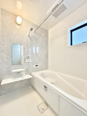 �����@����̔�����₷��؂ȃo�X�^�C���B�������Ƃ����C���y����Ŕ����Ƃ肽���ł��ˁI