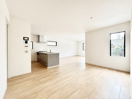 ���̑����ρ@�Ƒ������R�ƏW�܂�e���̃X�y�[�X�ɂȂ肻��