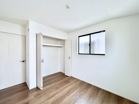 �q�������@�q�������ɂ��������߂Ȏ��[�X�y�[�X�����Ղ�̋���