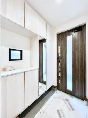 ���ց@����I�𗘗p���āA���z�������������q�l�������ĂȂ��ł��܂��B