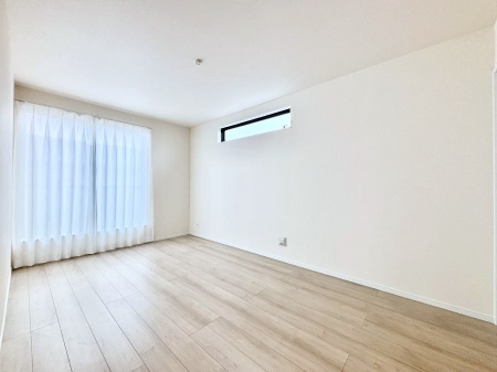 ���̑����ρ@�o���R�j�[���J�������v���X���Ă����m��