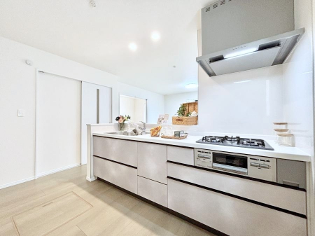 �L�b�`���@�L�X�Ƃ����g������̗ǂ��L�b�`���œ��X�̂��������y�����Ȃ肻��