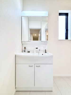 ���ʑ�E���ʏ��@�傫�����₷���O�ʋ��Ő�����������ʑ�́A�g�����Ȃ݃`�F�b�N�┧�̂������ɂ������߂ł��B 