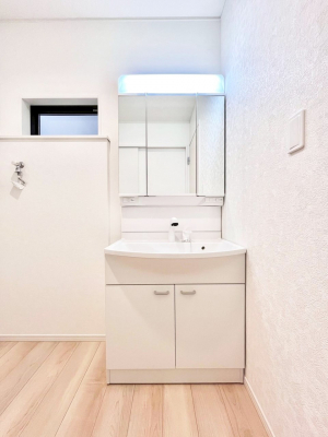 ���ʑ�E���ʏ��@���[�͂Ƌ@�\���ɗD�ꂽ���ʉ��ϑ�