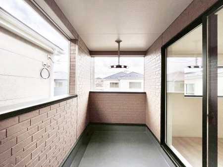 �o���R�j�[�@�}�Ȃ��V�C�̕ω��ɂ����S�ȃC���i�[�o���R�j�[