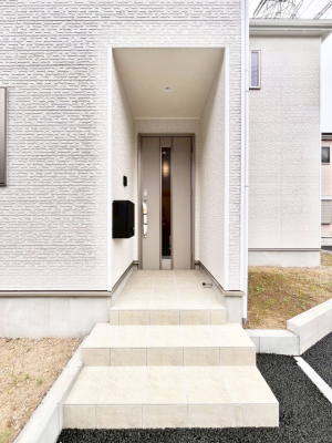 ���ց@���֑O�͉J���~���Ă��G��ɂ��������t��