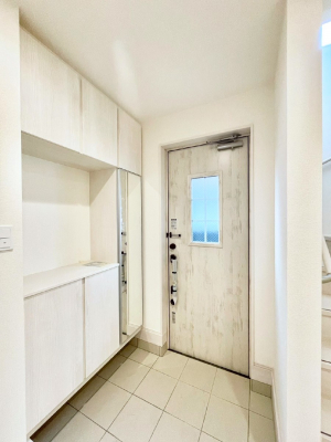 ���ց@����I�𗘗p���āA���z�������������q�l�������ĂȂ��ł��܂��B