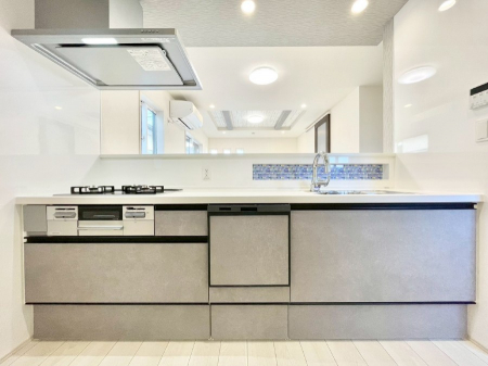 �L�b�`���@�������������I�ɁA�y�����I�V�X�e���L�b�`��  