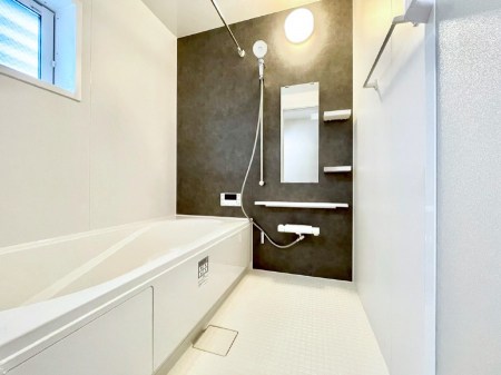 �����@����̔�����₷��؂ȃo�X�^�C���B�������Ƃ����C���y����Ŕ����Ƃ肽���ł��ˁI  