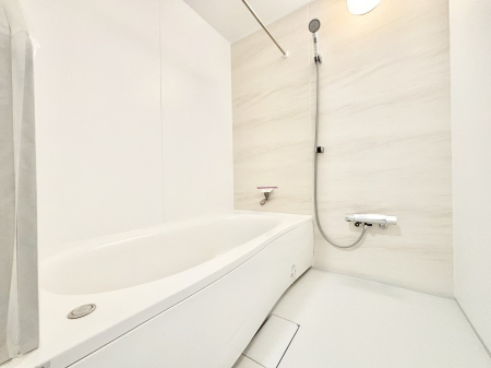 �����@1���̔������t���b�V���ł���A���K�ȃo�X�^�C�������o���Ă���܂�