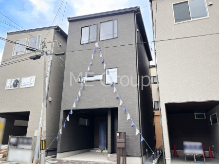 ���n�O�ώʐ^�@�����Ղ�̗z���ƊJ�����ɕ�܂�閾�邢�Z�܂�