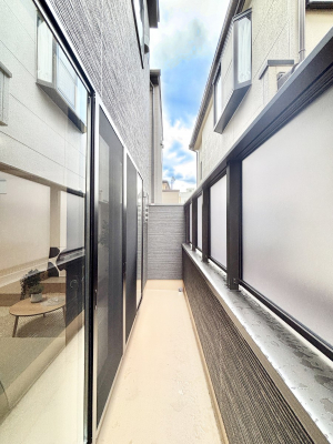 �o���R�j�[�@���r���O����o����o���R�j�[�ł��B�����󕨂��C�����悭���������ł���