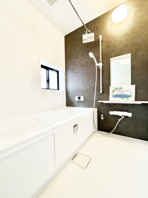 �����@����̔�������Ă���閾�邢�������̂���o�X���[��