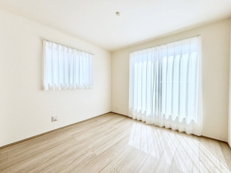 �Q���@�g���₷���`�Ńx�b�g��Ƌ�̒u�����ɂ����邱�Ƃ�����܂���B   