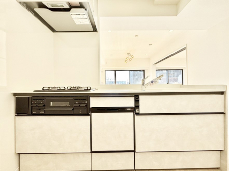 �L�b�`���@�������������I�ɁA�y�����I�V�X�e���L�b�`��