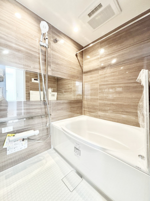 �����@����̔�������Ă���閾�邢�������̂���o�X���[��