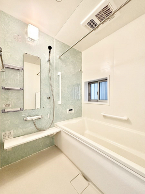 �����@�������������͋C�ł�����芰����o�X���[��