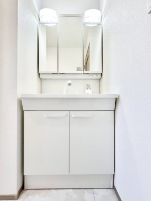 ���ʑ�E���ʏ��@�傫�����₷���O�ʋ��Ő�����������ʑ�́A�g�����Ȃ݃`�F�b�N�┧�̂������ɂ������߂ł��B 