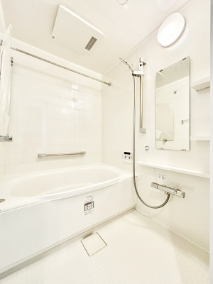 �����@����̔�������Ă���閾�邢�������̂���o�X���[��