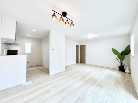 ���r���O�@17.12���̂k�c�j�͉Ƒ��݂�Ȃ̉��K��ԁI�Ƒ��̂Ȃ������������厖�ȃX�y�[�X�ł��B 