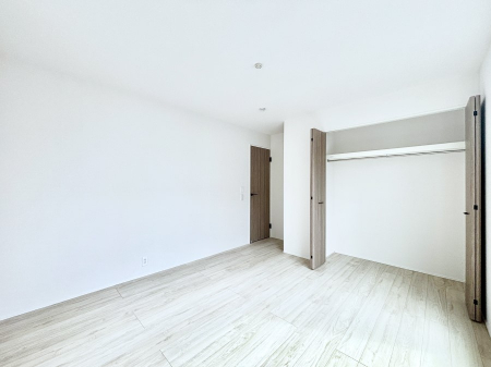 �q�������@�q�������ɂ��������߂Ȏ��[�X�y�[�X�����Ղ�̋���