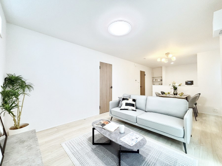 ���r���O�@16���̂k�c�j�͉Ƒ��݂�Ȃ̉��K��ԁI�Ƒ��̂Ȃ������������厖�ȃX�y�[�X�ł��B 