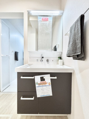 ���ʑ�E���ʏ��@�傫�����₷���O�ʋ��Ő�����������ʑ�́A�g�����Ȃ݃`�F�b�N�┧�̂������ɂ������߂ł��B 