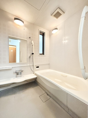 �����@����̔�����₷��؂ȃo�X�^�C���B�������Ƃ����C���y����Ŕ����Ƃ肽���ł��ˁI  