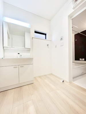 ���̑��@�g�x�x���X���[�Y�ɂ����Ȃ���E�ߏ�B  