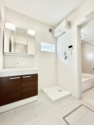 ���̑��@���������Ă���̂Ŏ��C�̑����ꏊ�ł����C���\���s���܂��B�����̐g�x�x���C�����ǂ��I