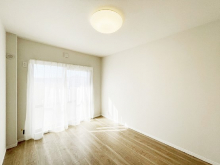 ���̑����ρ@�o���R�j�[���J�������v���X���Ă����m��