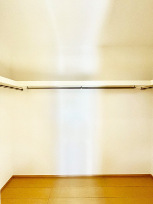 ���̑��@�ߗނ��n���K�[�Ɋ|�����܂܎��[�ł���WIC�B�ߗނ̐������ڂ����₷���ĕ֗��ł��I