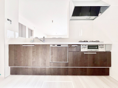 �L�b�`���@�������������I�ɁA�y�����I�V�X�e���L�b�`��