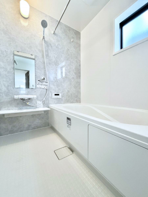 �����@����̔�����₷��؂ȃo�X�^�C���B�������Ƃ����C���y����Ŕ����Ƃ肽���ł��ˁI  